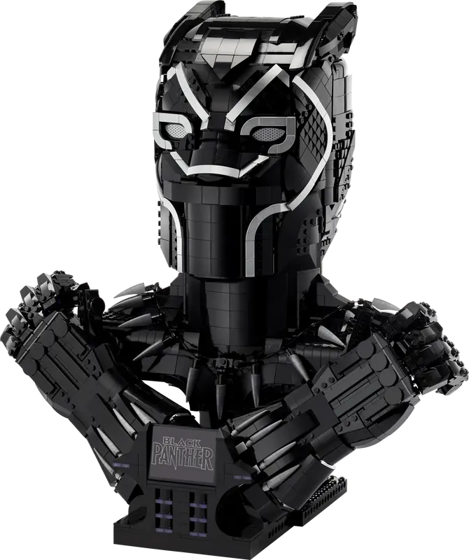 the LEGO Black Panther set