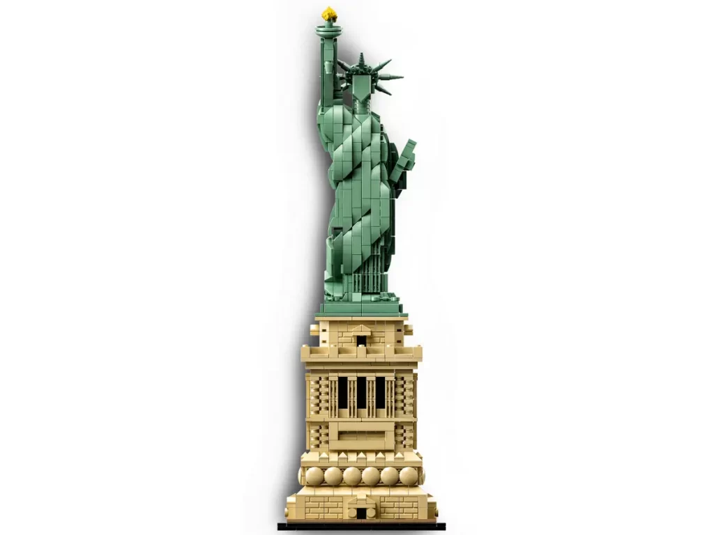 the LEGO Statue of Liberty